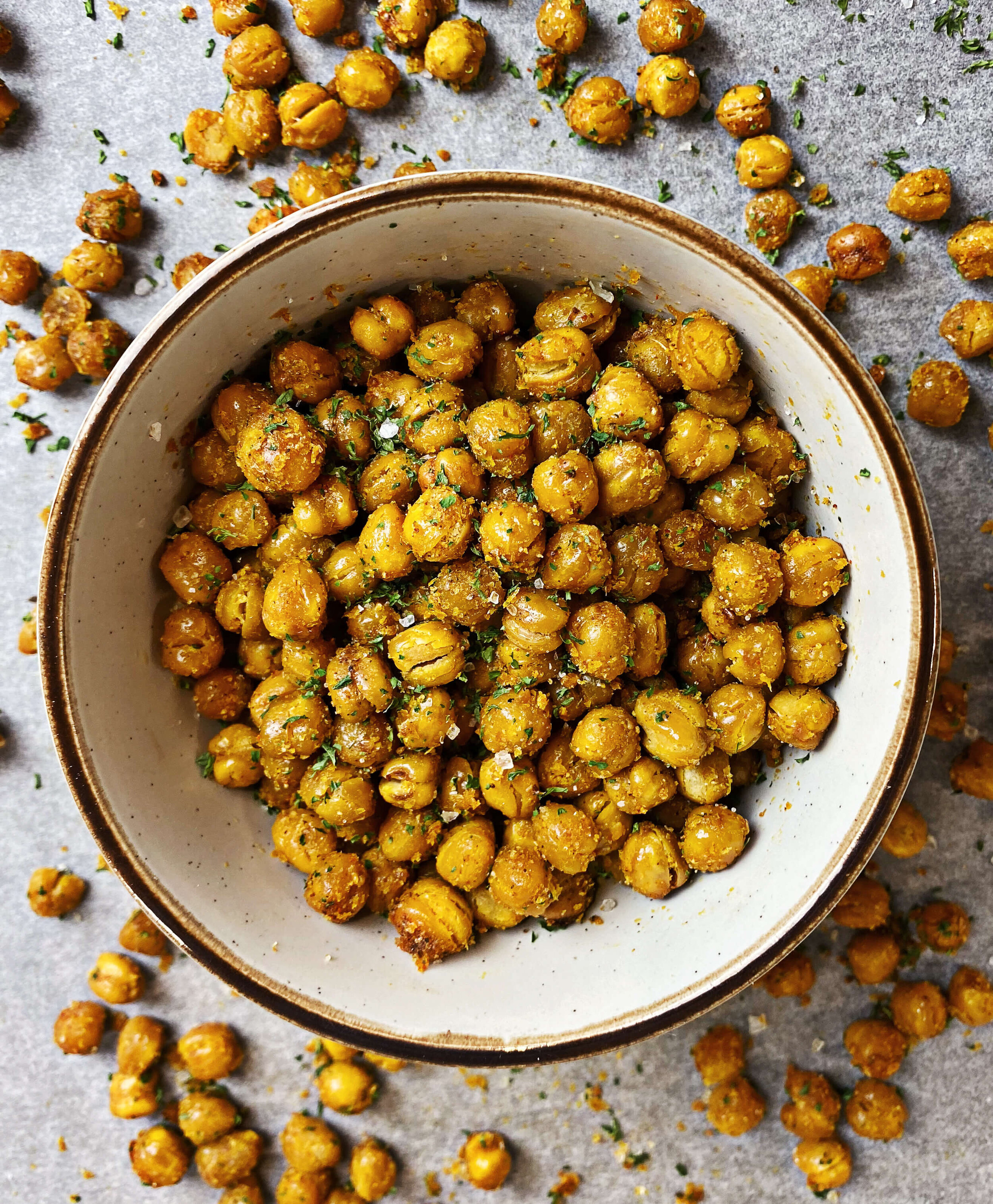 how to make crispy roasted chickpeas in the oven